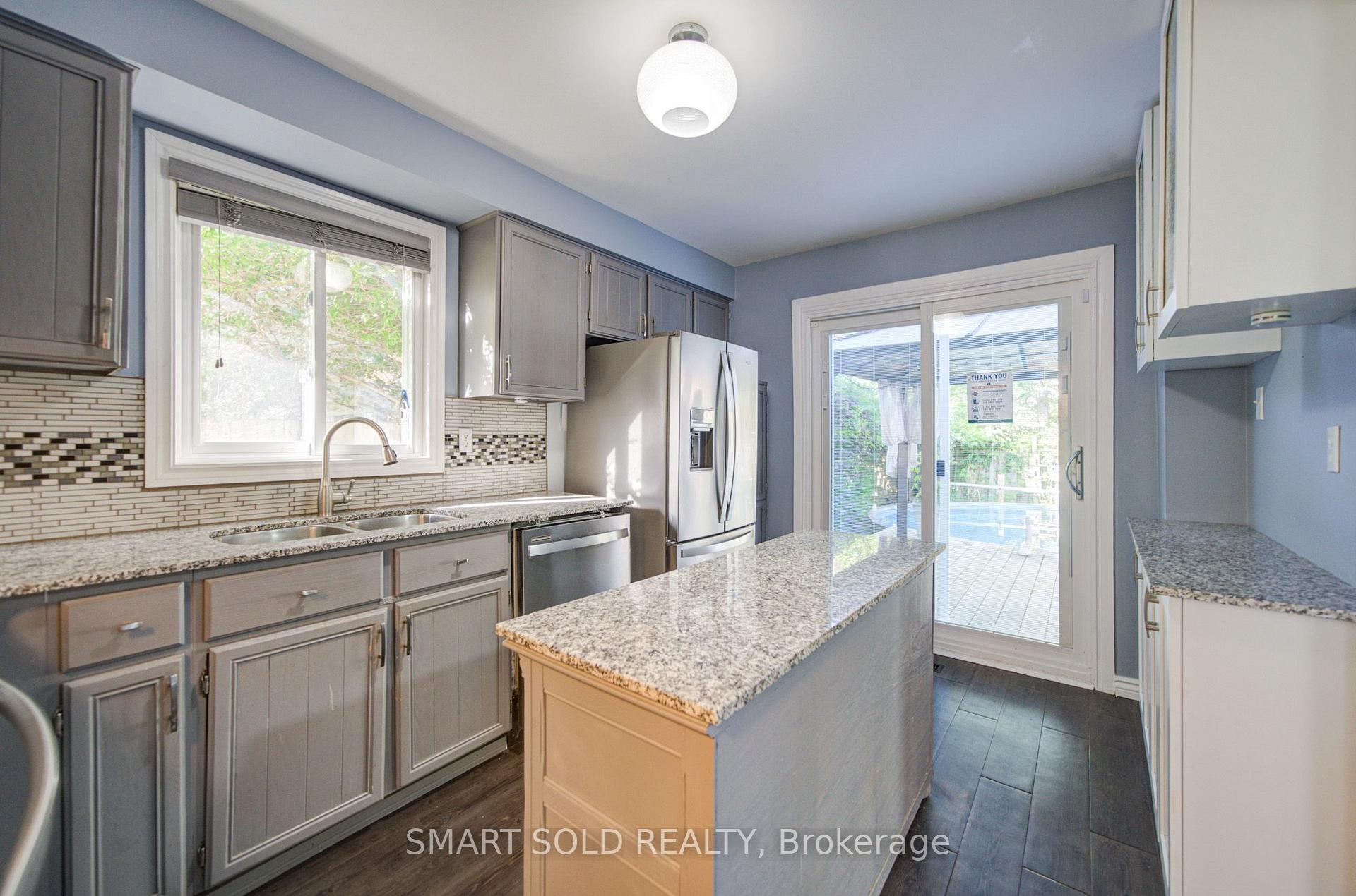 Photo 14 of 90 Moon Drive, Barrie, Ardagh — HOMEH