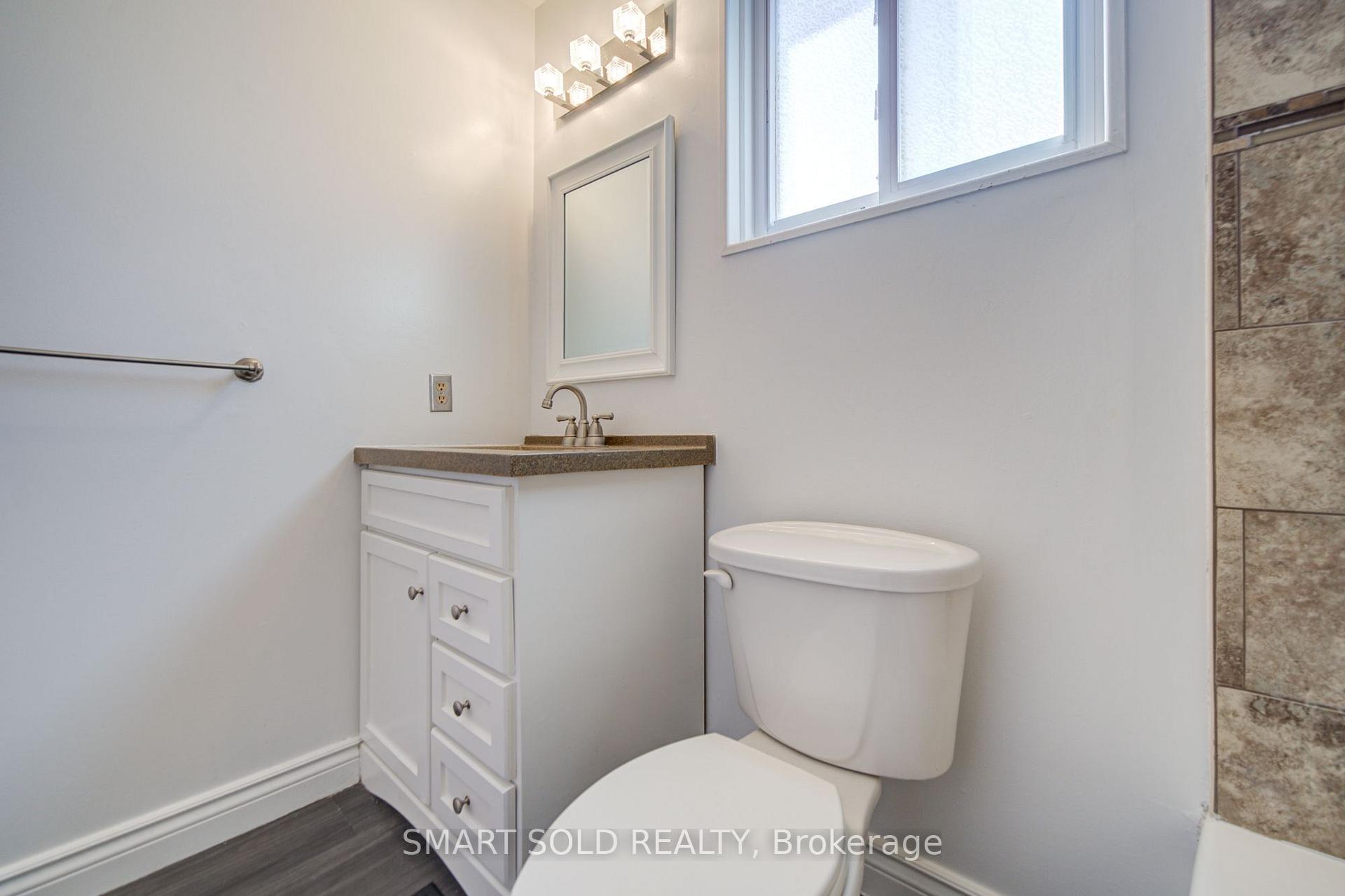 Photo 26 of 90 Moon Drive, Barrie, Ardagh — HOMEH