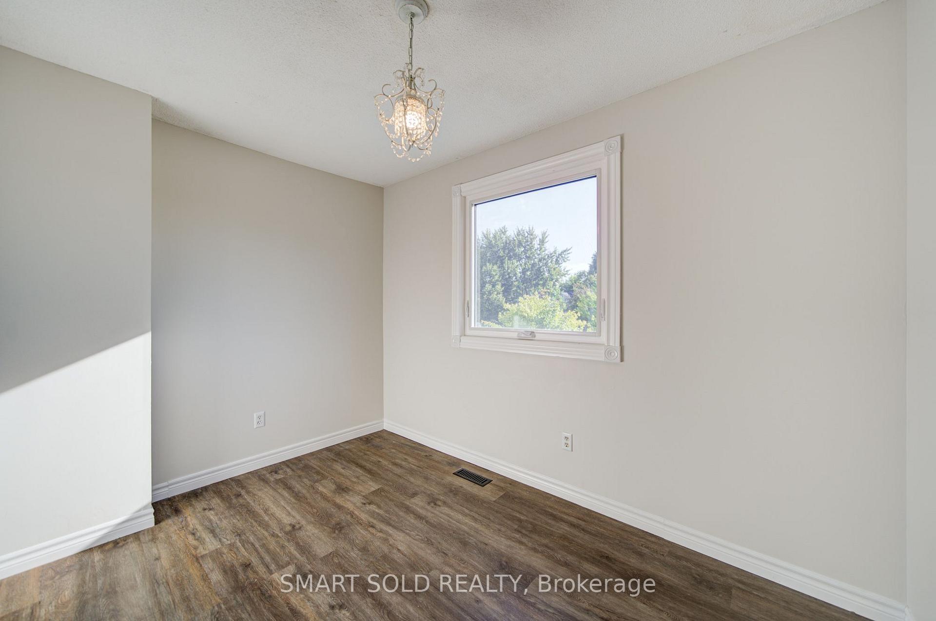 Photo 27 of 90 Moon Drive, Barrie, Ardagh — HOMEH