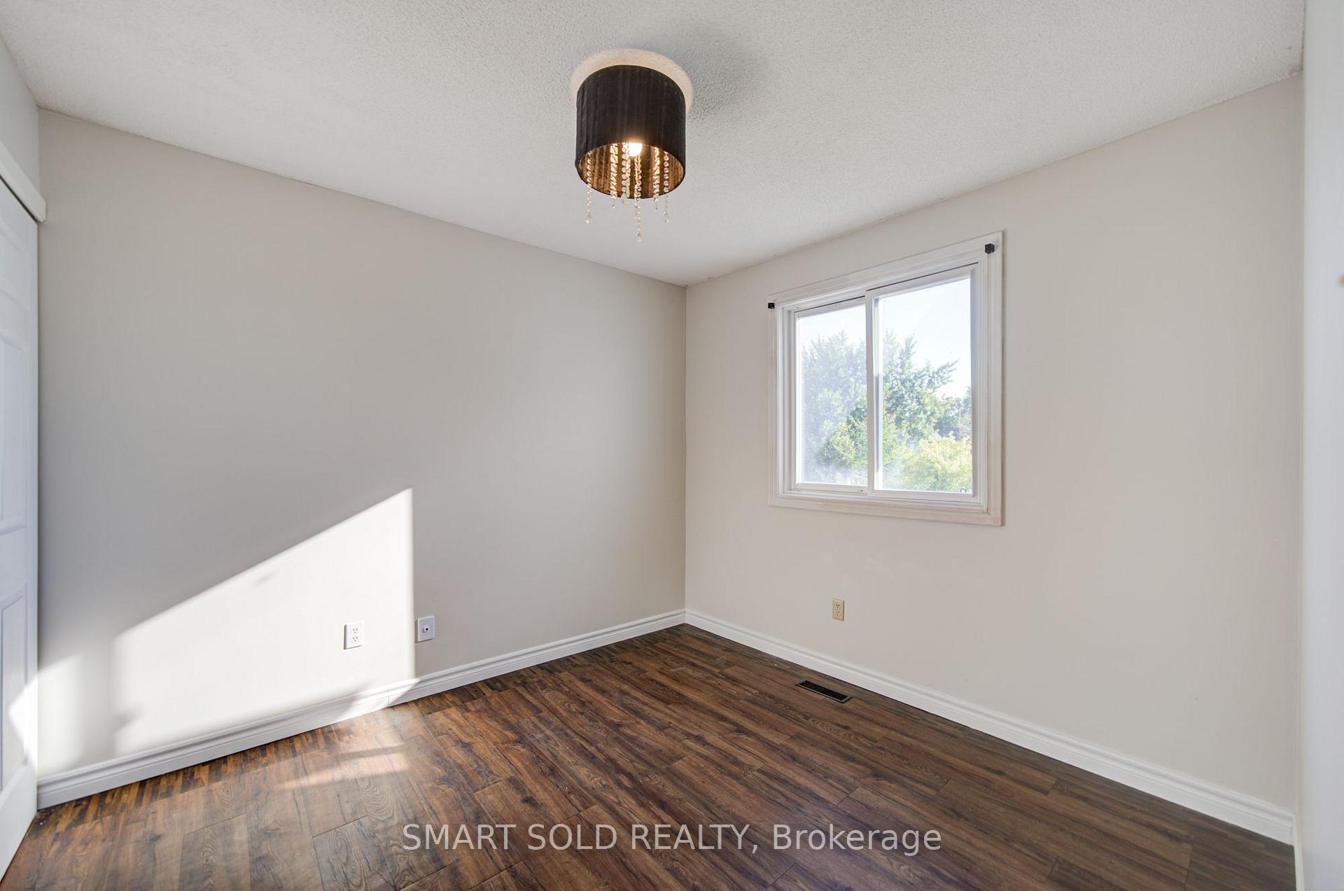 Photo 30 of 90 Moon Drive, Barrie, Ardagh — HOMEH