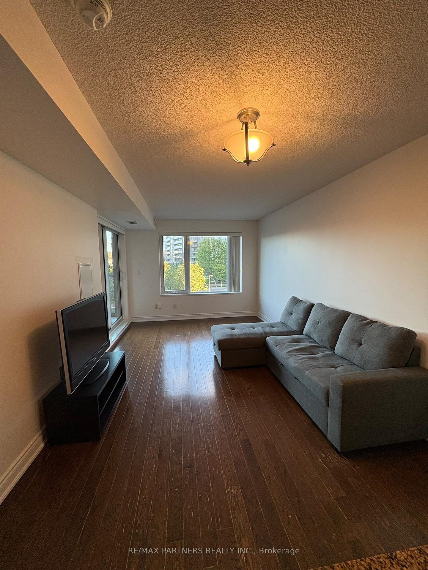 Photo 4 of Unit 315, 233 South Park Road, Markham, Commerce Valley — HOMEH