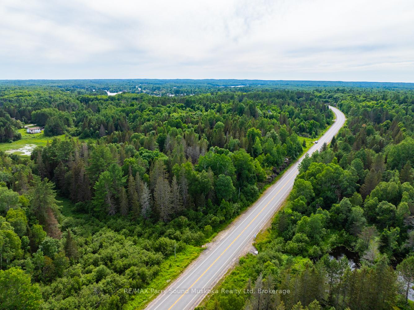 Photo 10 of 7281B Highway 124, Magnetawan — HOMEH