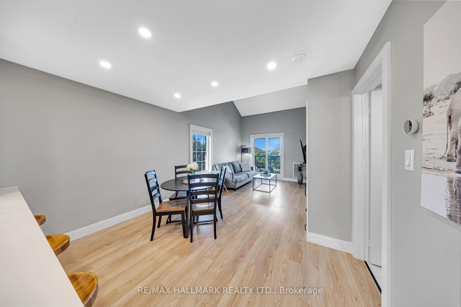 Photo 5 of Unit 3, 106 Petra Way, Whitby, Pringle Creek — HOMEH