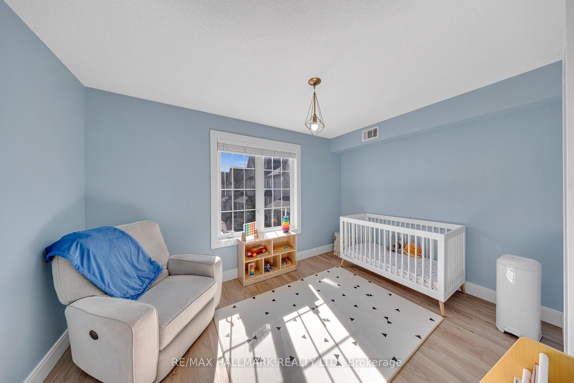 Photo 11 of Unit 3, 106 Petra Way, Whitby, Pringle Creek — HOMEH