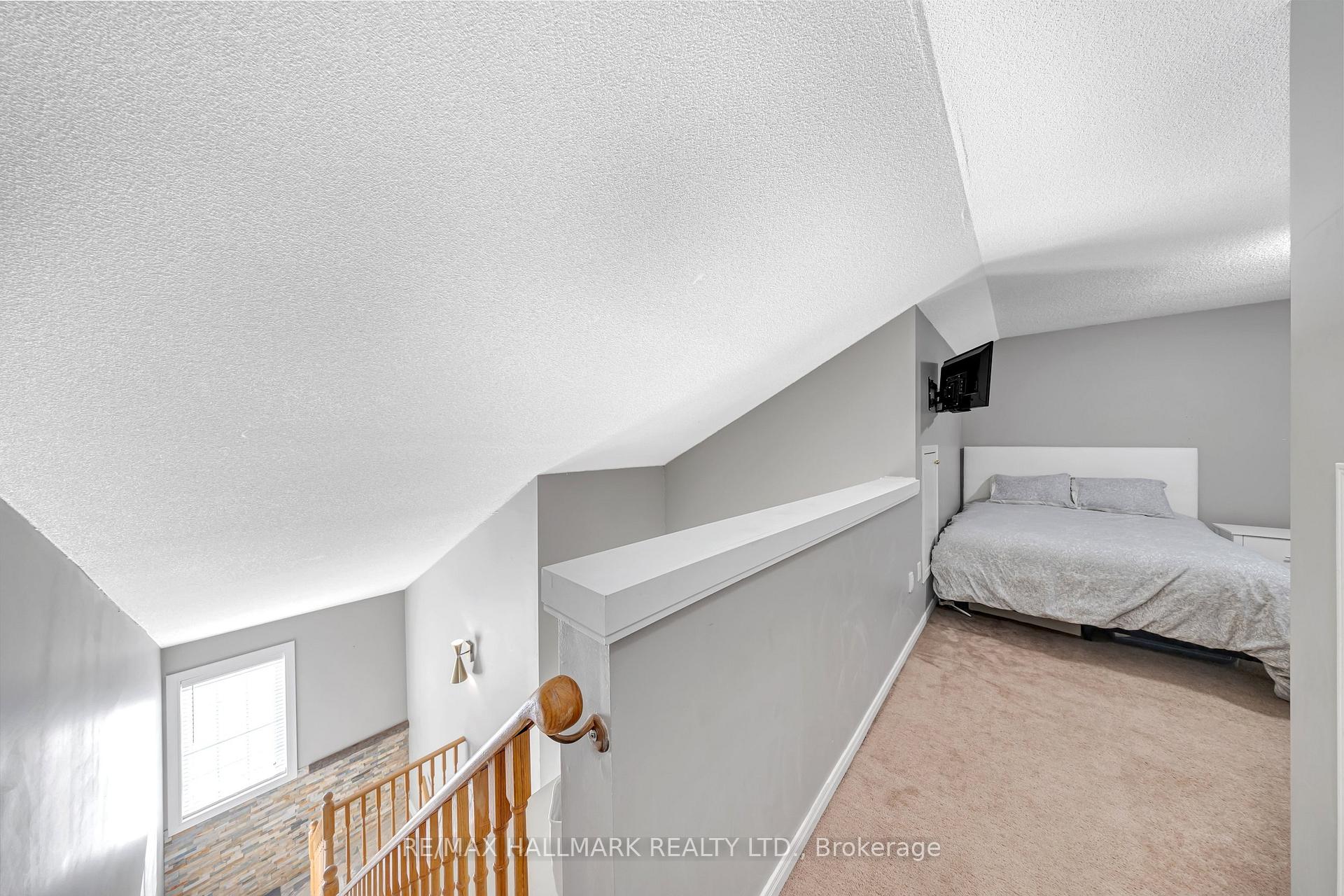 Photo 17 of Unit 3, 106 Petra Way, Whitby, Pringle Creek — HOMEH