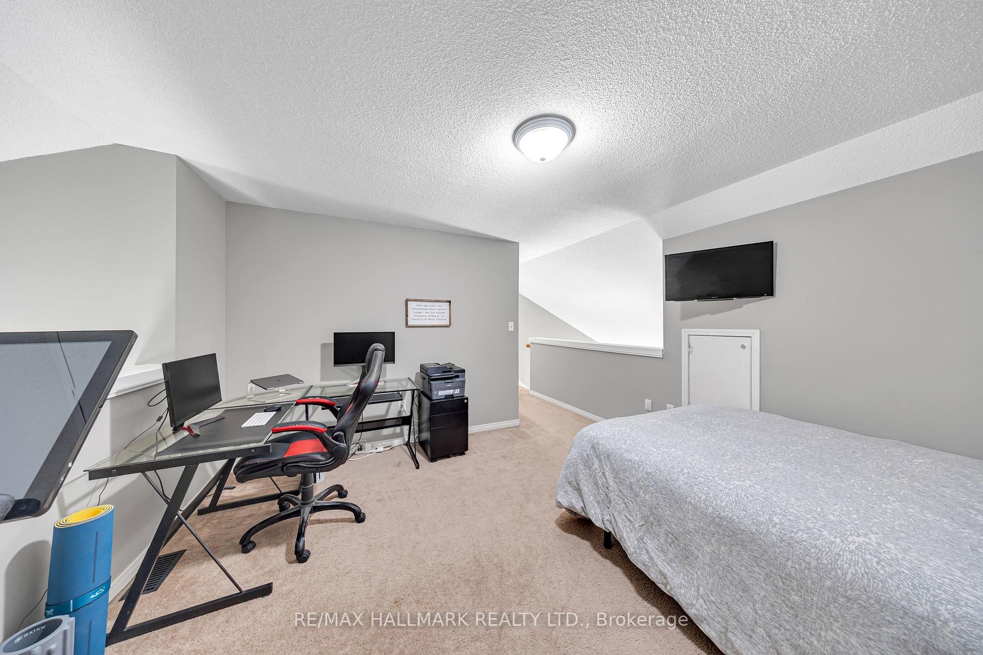 Photo 19 of Unit 3, 106 Petra Way, Whitby, Pringle Creek — HOMEH