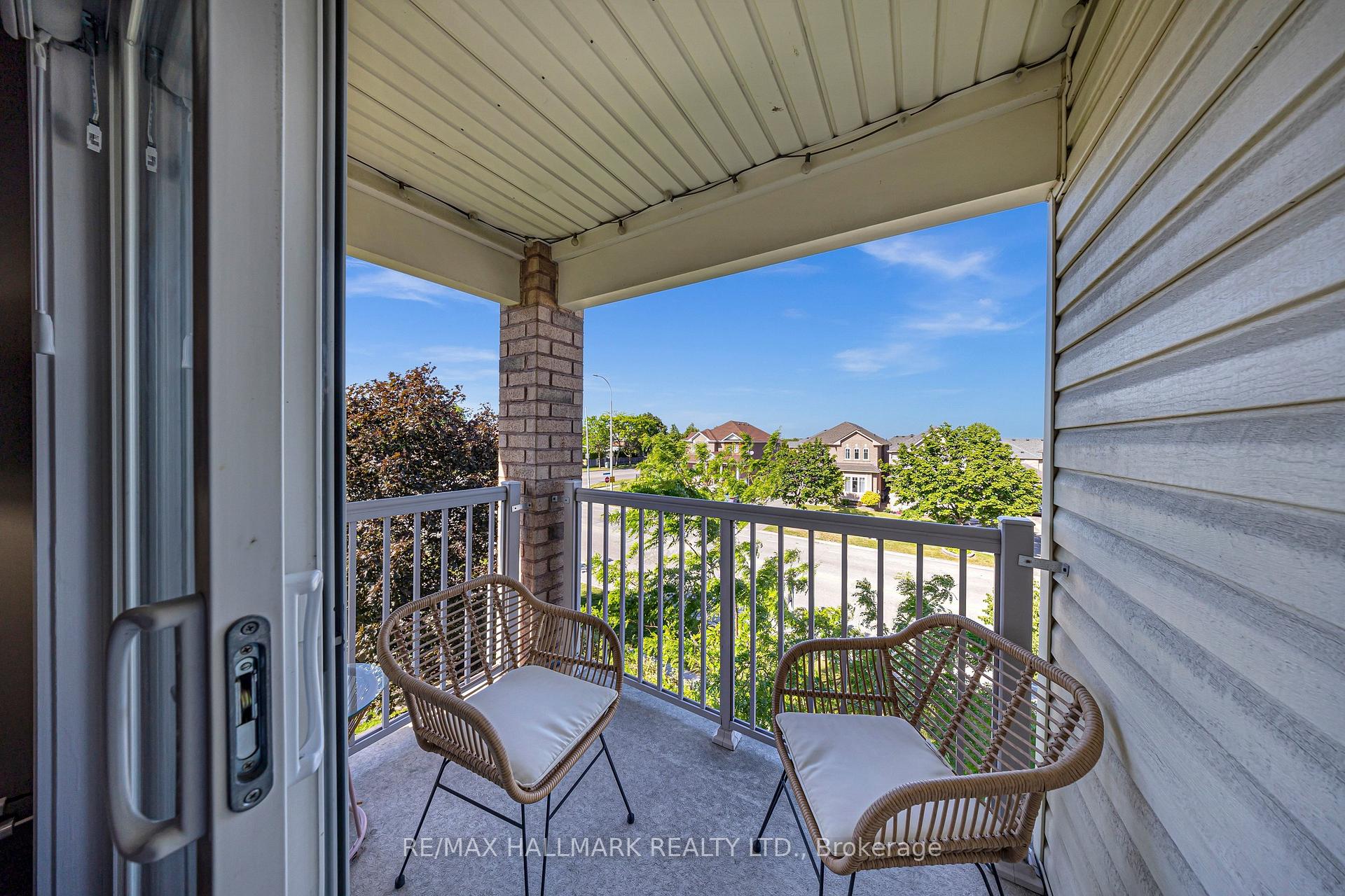 Photo 21 of Unit 3, 106 Petra Way, Whitby, Pringle Creek — HOMEH