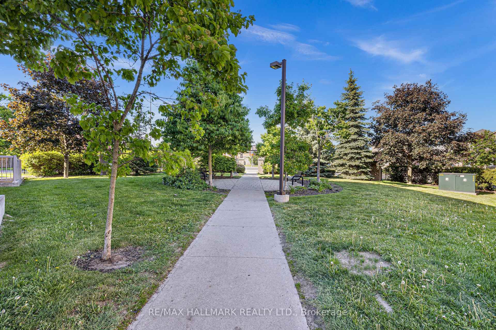 Photo 25 of Unit 3, 106 Petra Way, Whitby, Pringle Creek — HOMEH