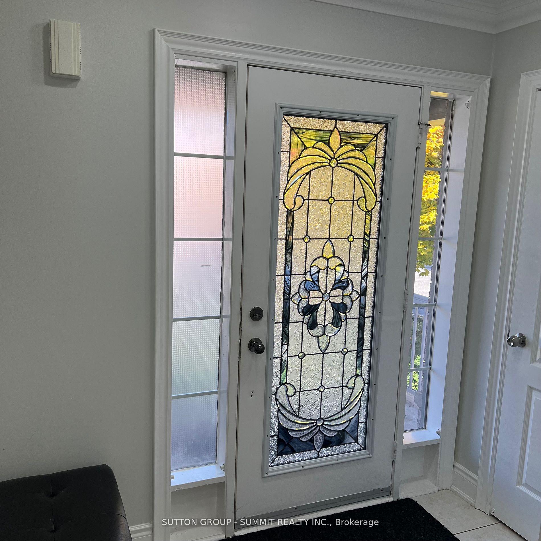Photo 3 of 57 Trudelle Crescent, Brampton, Fletcher's Meadow — HOMEH
