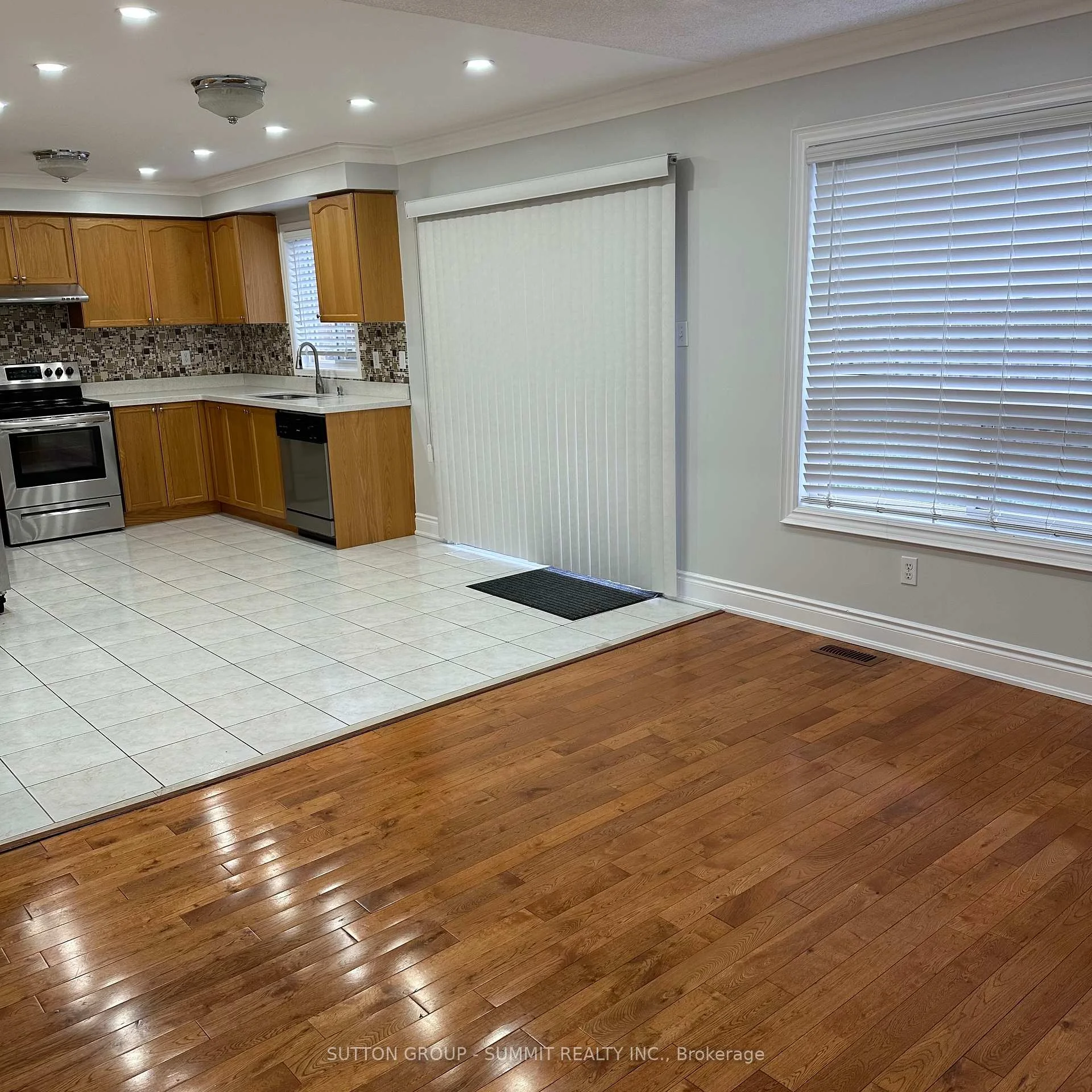 Photo 20 of 57 Trudelle Crescent, Brampton, Fletcher's Meadow — HOMEH