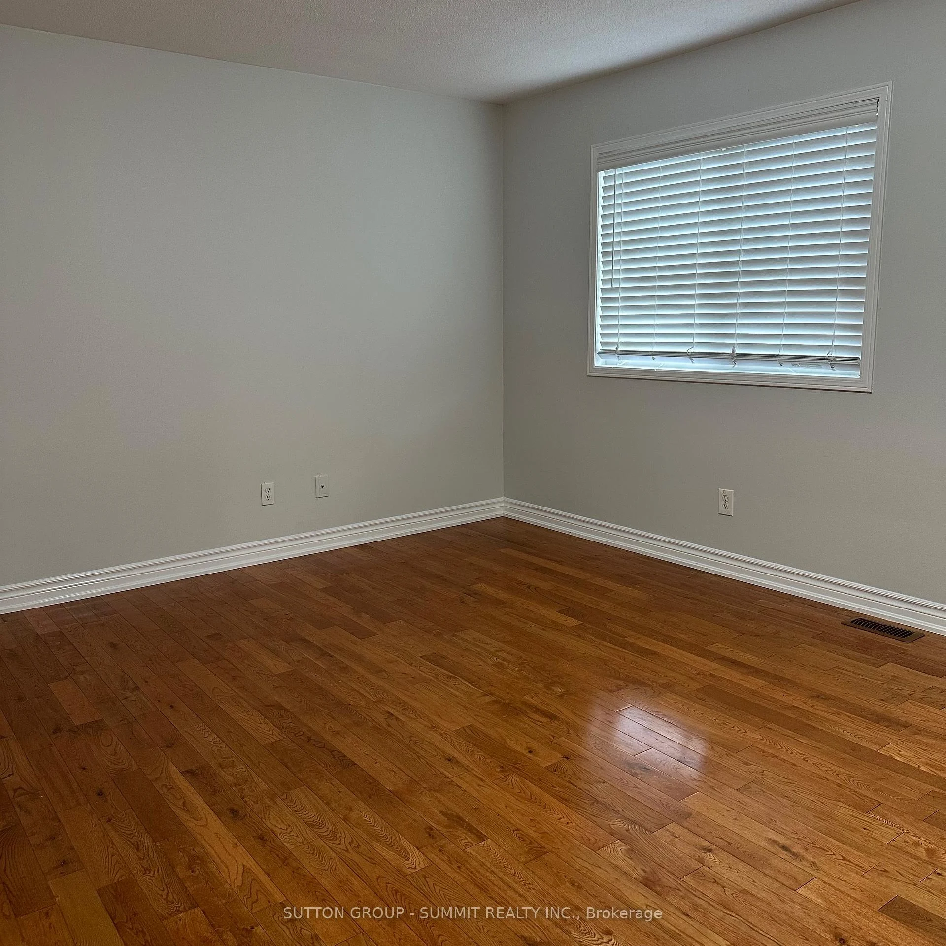 Photo 32 of 57 Trudelle Crescent, Brampton, Fletcher's Meadow — HOMEH