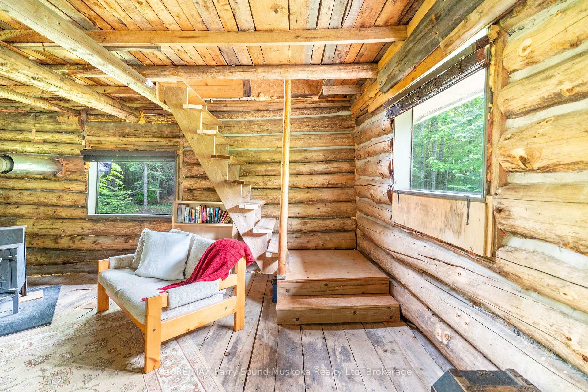 Photo 12 of 141 Middle Road, McMurrich/Monteith, Monteith — HOMEH