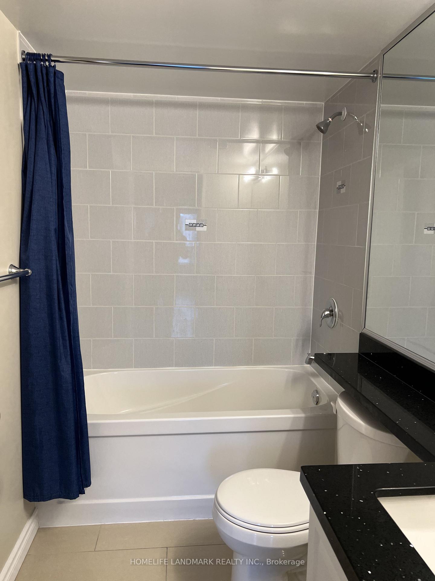 Photo 12 of Unit 1803, 238 Doris Avenue, North York, Willowdale East — HOMEH