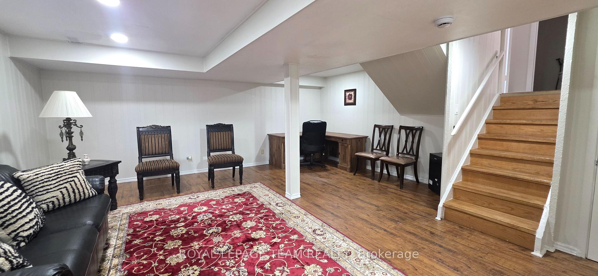 Photo 24 of 13 Ridgeburn Gate, Ottawa, Blackburn Hamlet — HOMEH