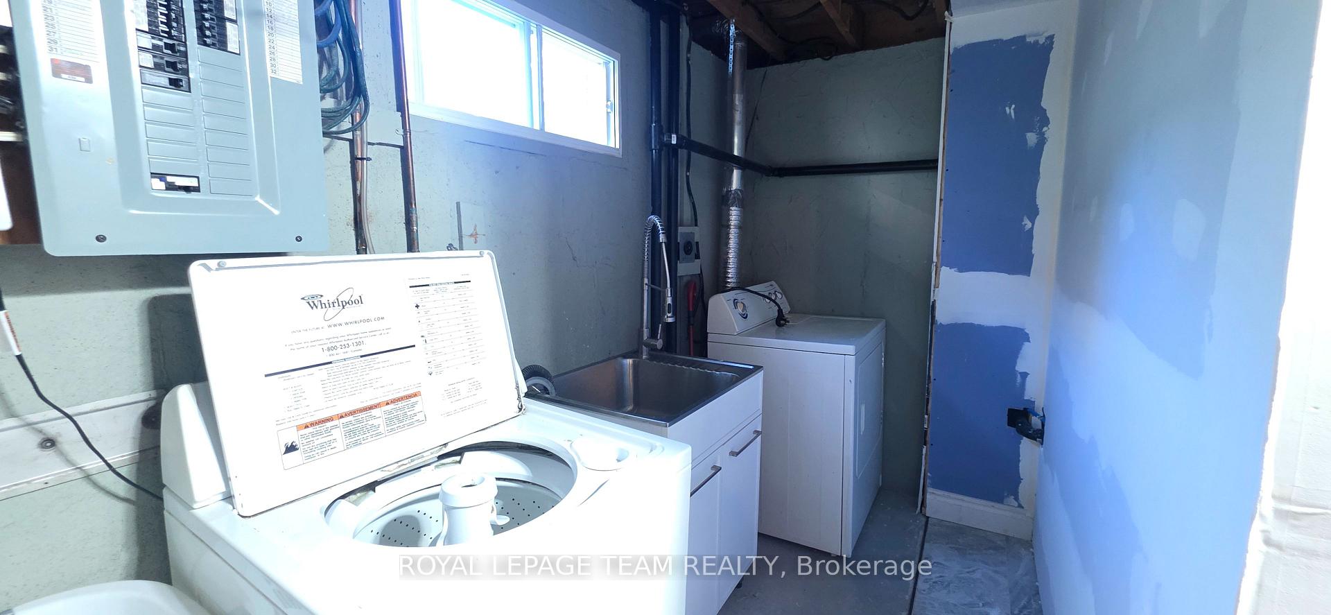 Photo 26 of 13 Ridgeburn Gate, Ottawa, Blackburn Hamlet — HOMEH