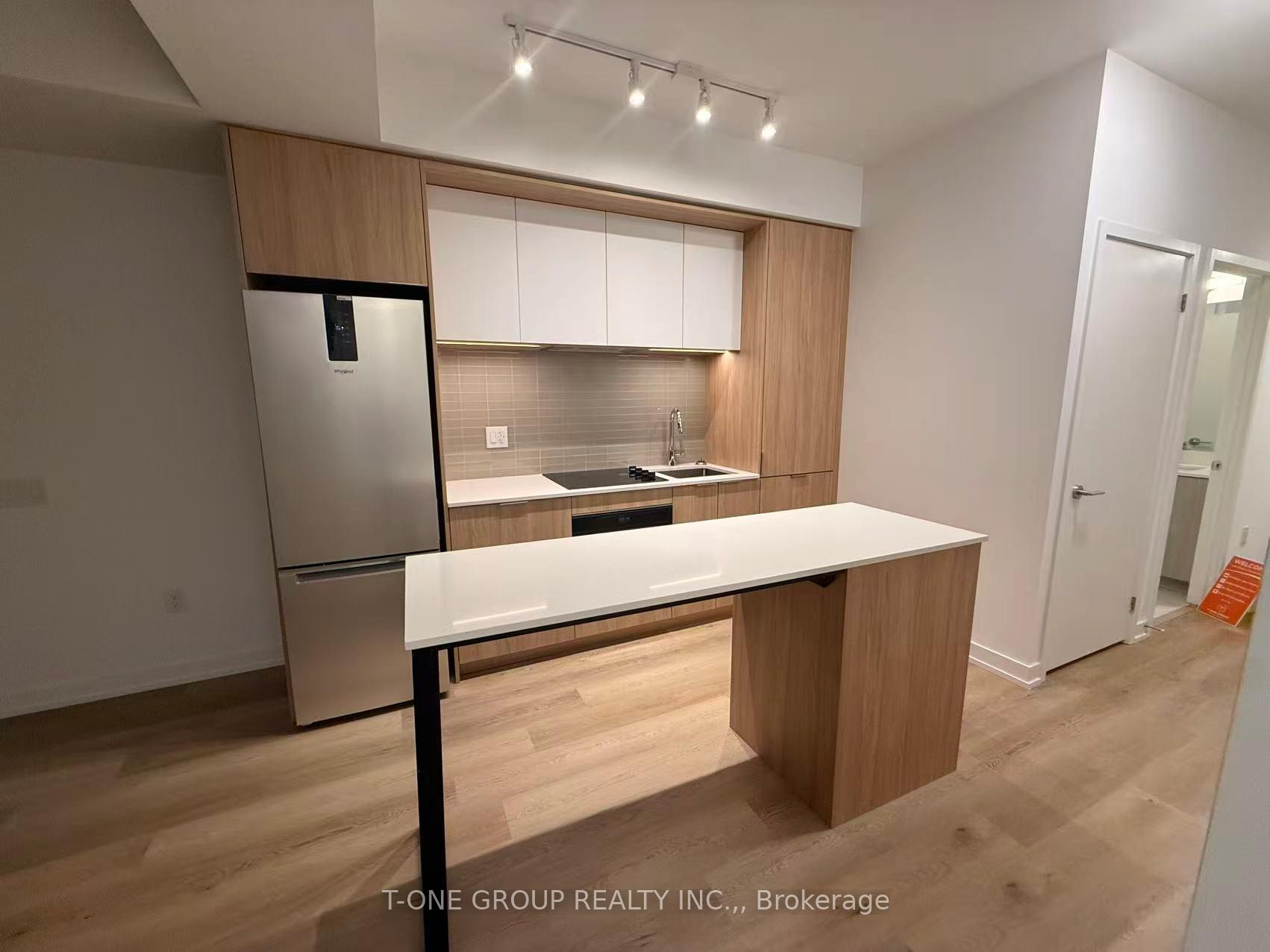 Photo 2 of Unit 1805, 395 Square One Drive, Mississauga, City Centre — HOMEH