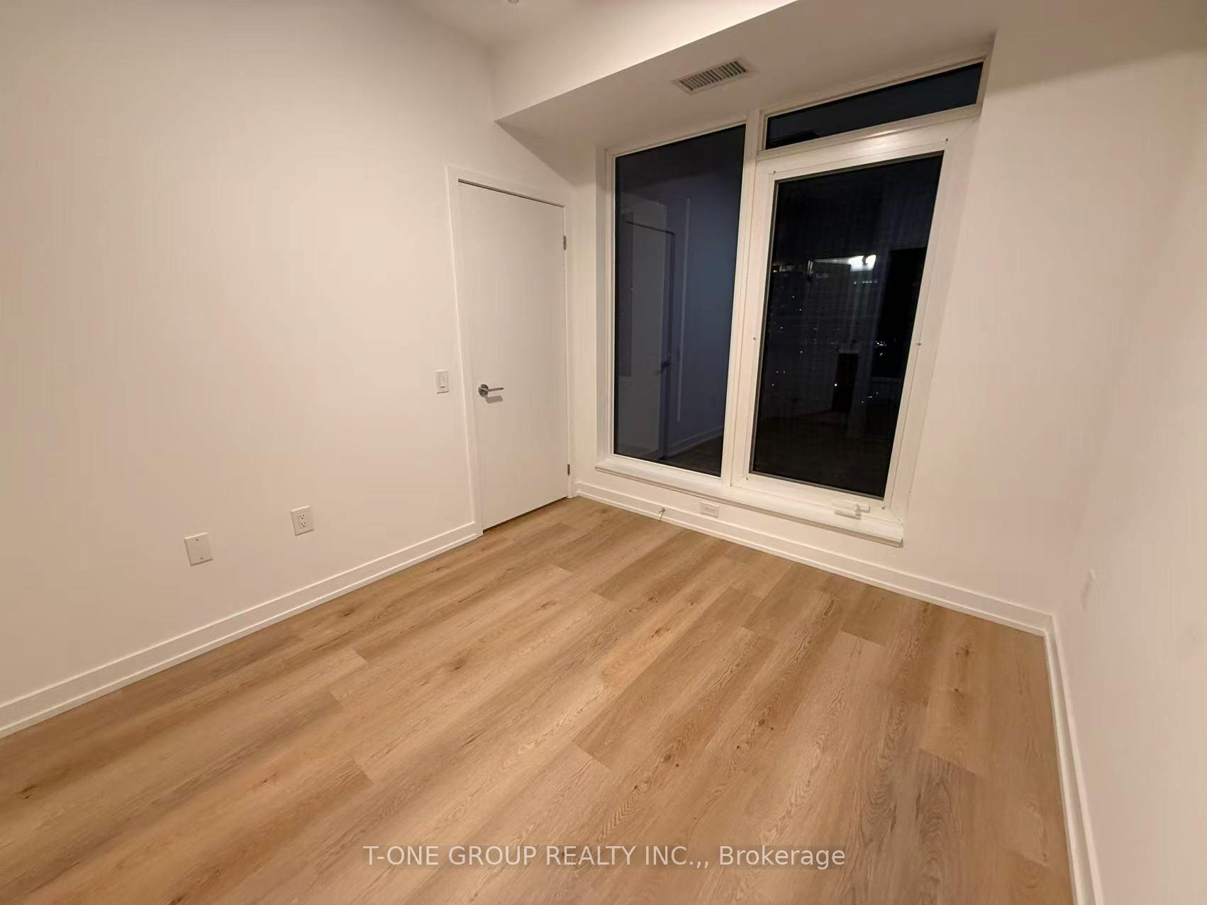 Photo 6 of Unit 1805, 395 Square One Drive, Mississauga, City Centre — HOMEH