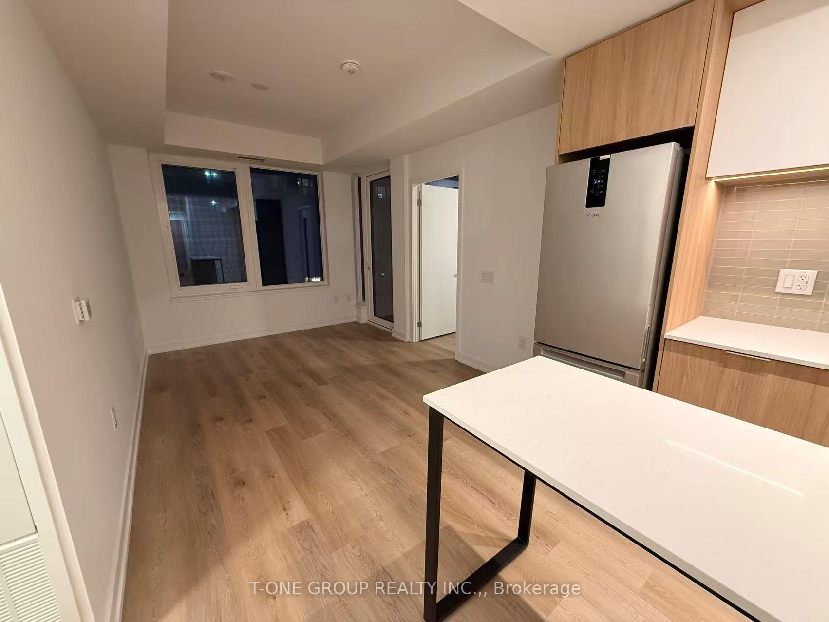Photo 7 of Unit 1805, 395 Square One Drive, Mississauga, City Centre — HOMEH