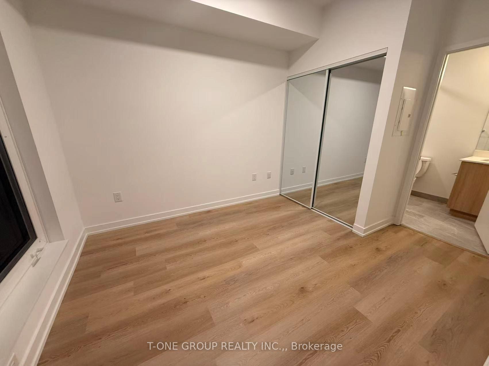 Photo 8 of Unit 1805, 395 Square One Drive, Mississauga, City Centre — HOMEH