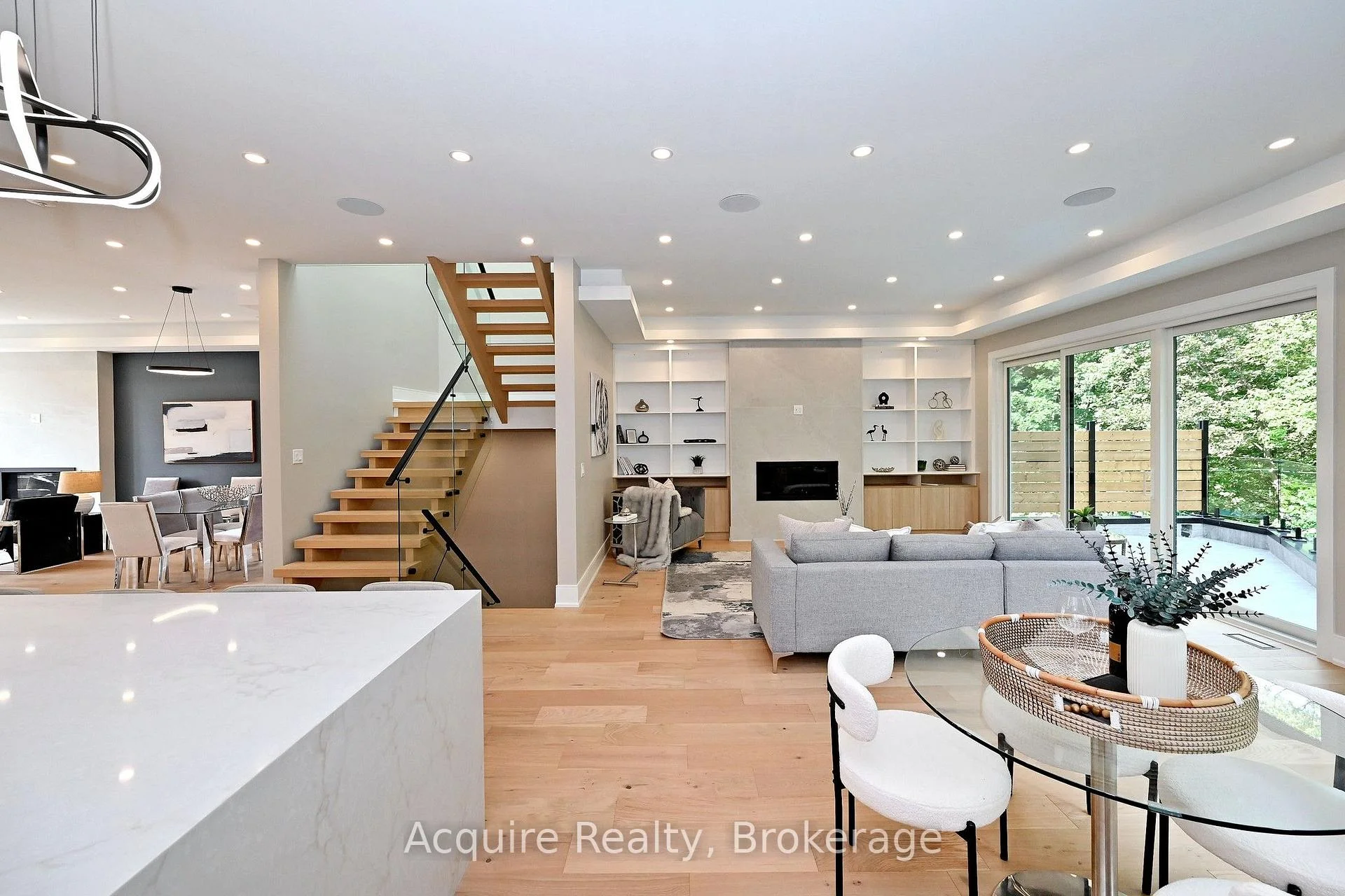 Photo 40 of 7 Doris Drive, Toronto, O'Connor-Parkview — HOMEH