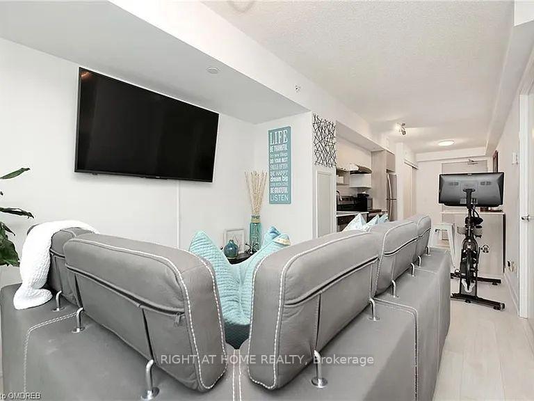 Photo of Unit A307, 1117 Cooke Boulevard