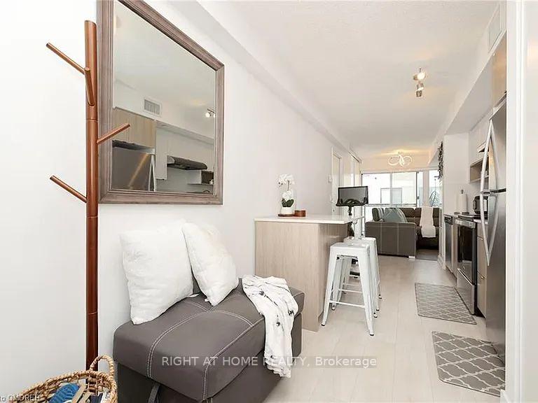 Photo 4 of Unit A307, 1117 Cooke Boulevard, Burlington, LaSalle — HOMEH
