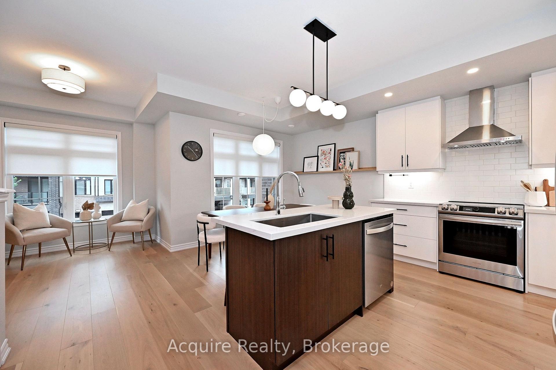 Photo 13 of 23 William Shearn Crescent, Markham, Angus Glen — HOMEH