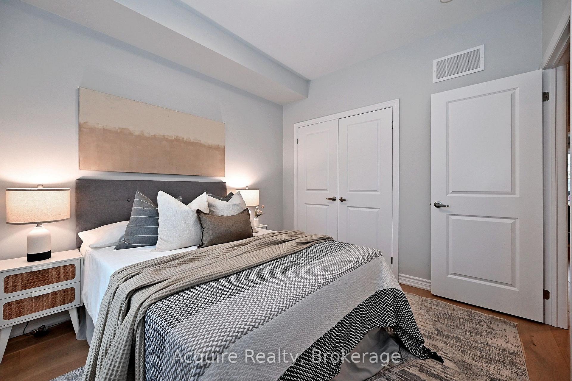 Photo 33 of 23 William Shearn Crescent, Markham, Angus Glen — HOMEH