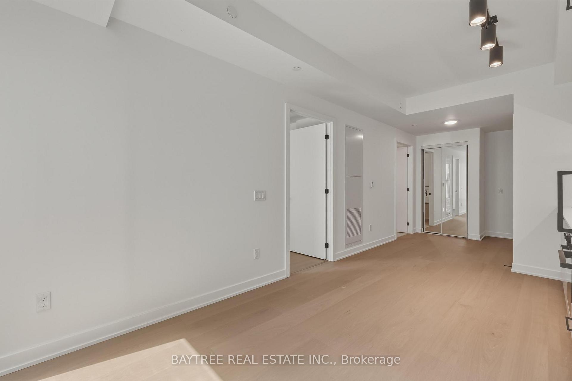 Photo 8 of Unit 705, 91 Montclair Avenue, Toronto, Forest Hill South — HOMEH