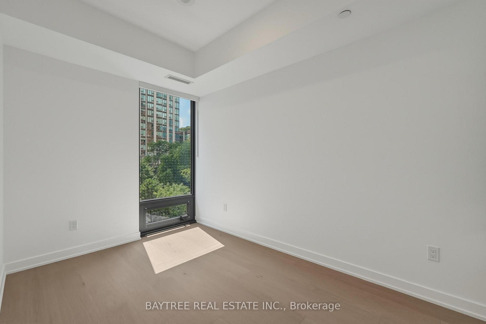 Photo 10 of Unit 705, 91 Montclair Avenue, Toronto, Forest Hill South — HOMEH