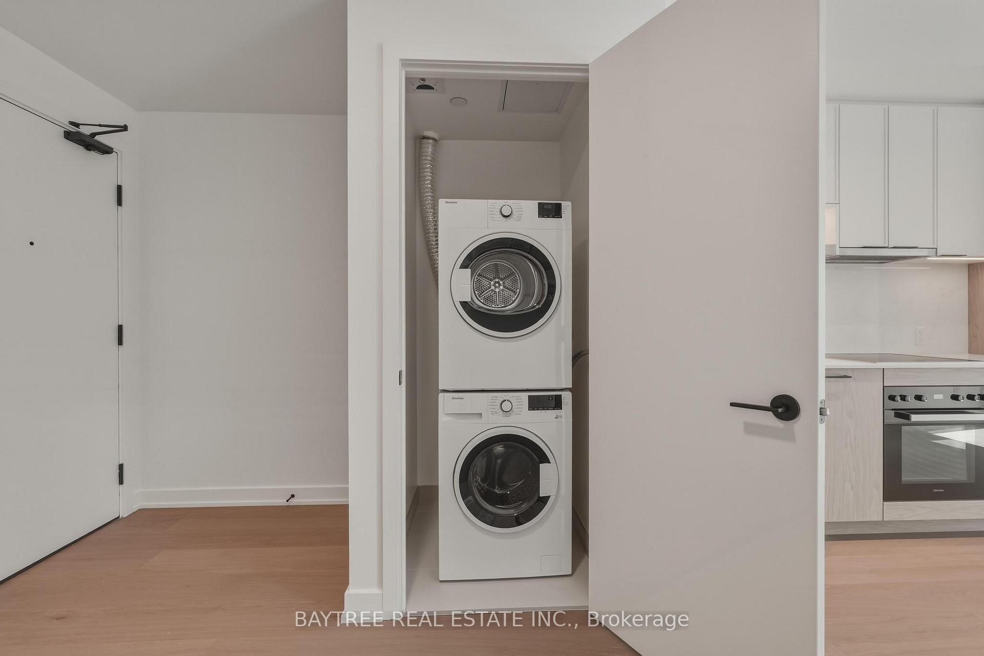 Photo 14 of Unit 705, 91 Montclair Avenue, Toronto, Forest Hill South — HOMEH