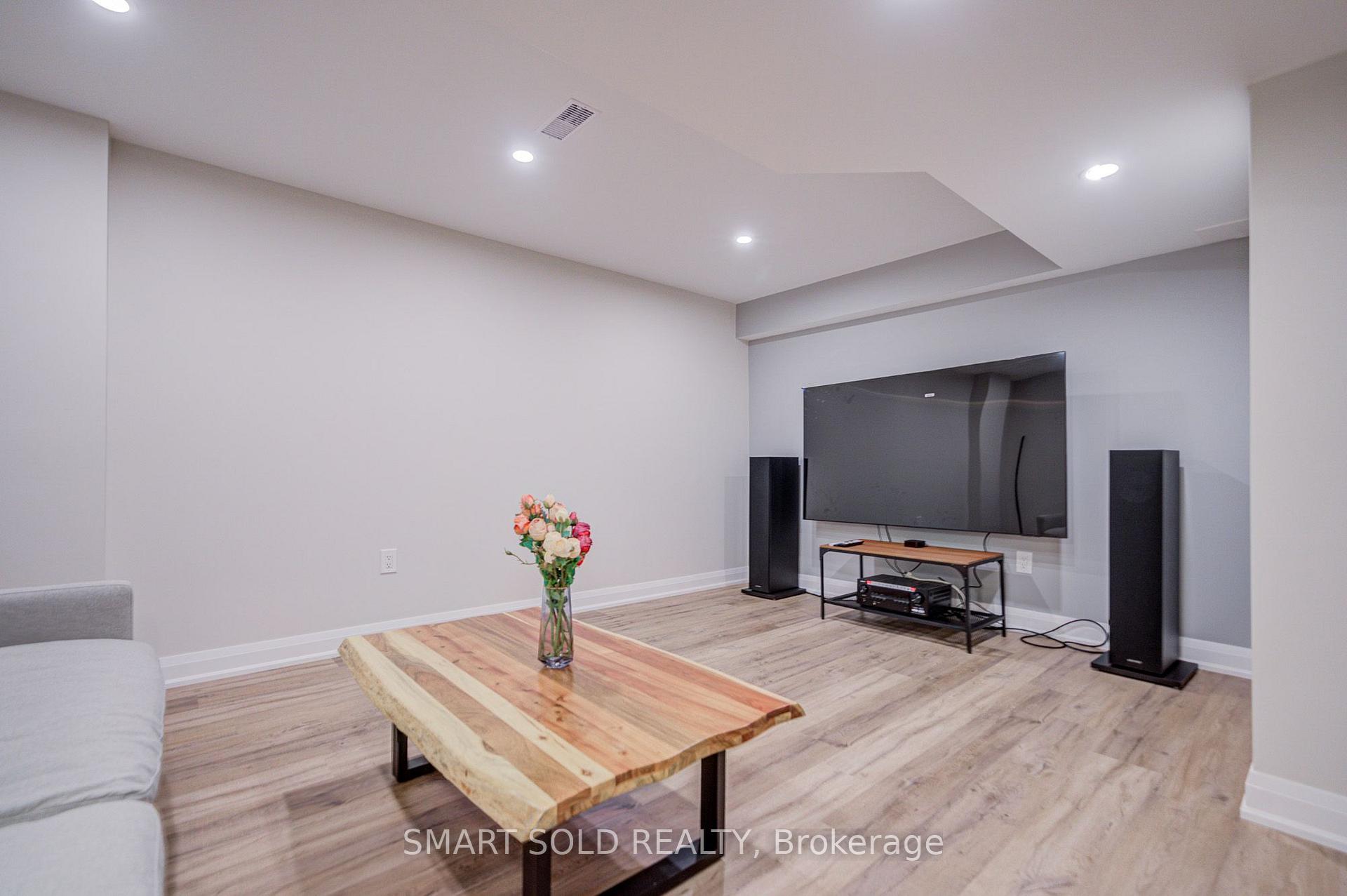 Photo 46 of 75 Hoey Crescent, Oakville, Glenorchy — HOMEH