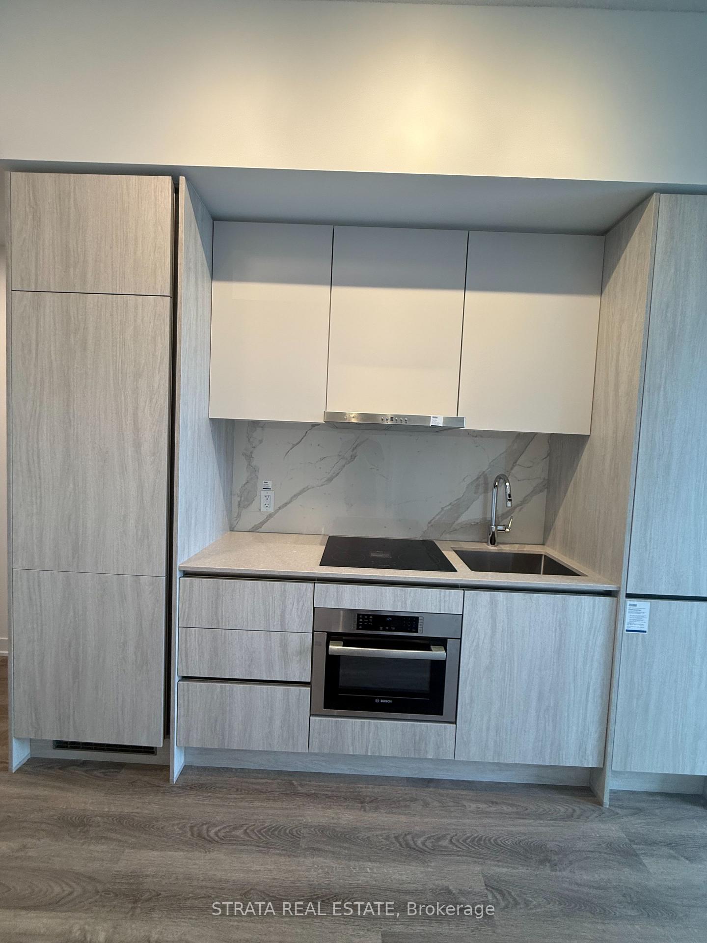Photo 2 of Unit 2316, 180 Front Street E, Toronto, Moss Park — HOMEH