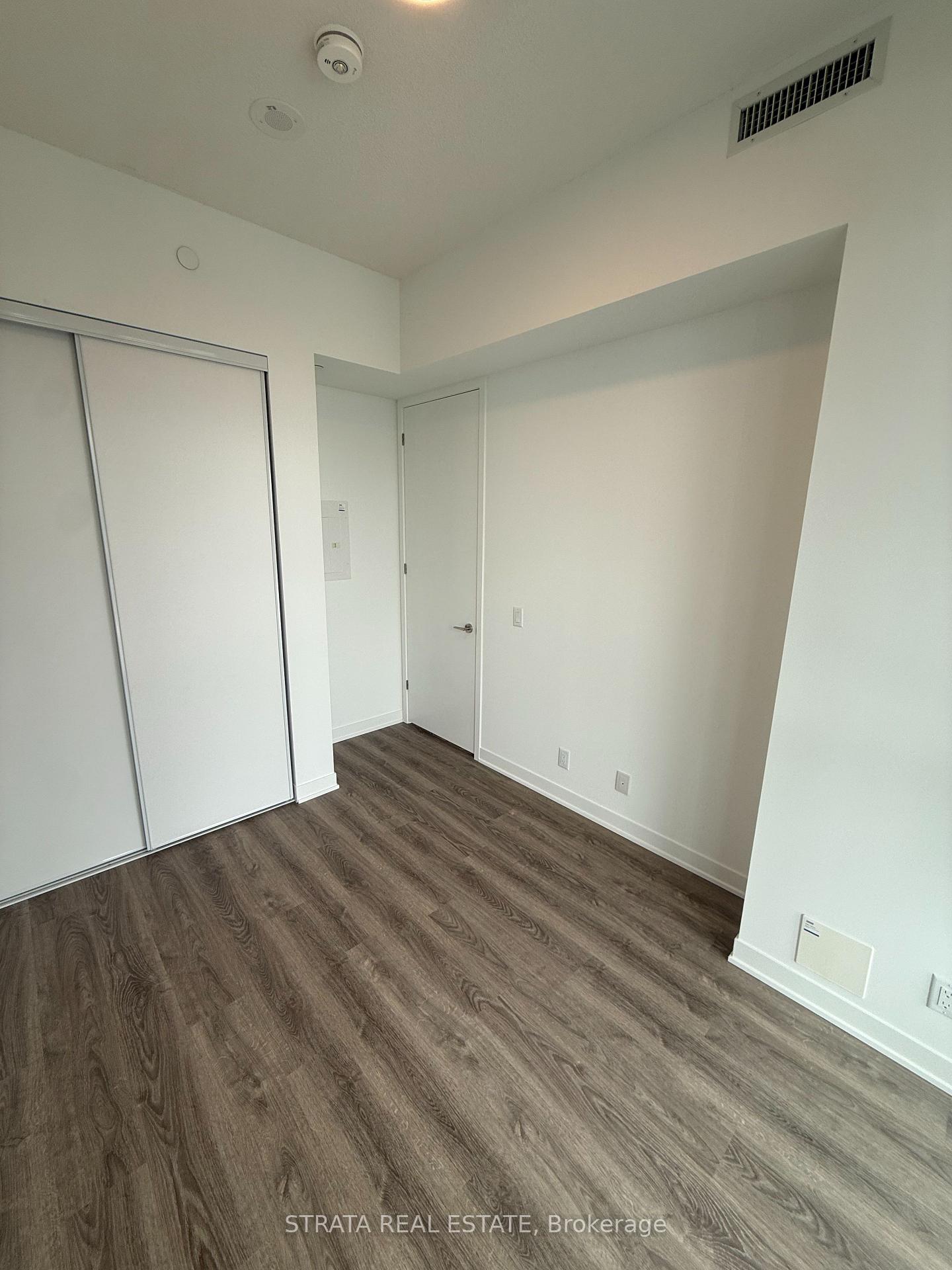 Photo 10 of Unit 2316, 180 Front Street E, Toronto, Moss Park — HOMEH