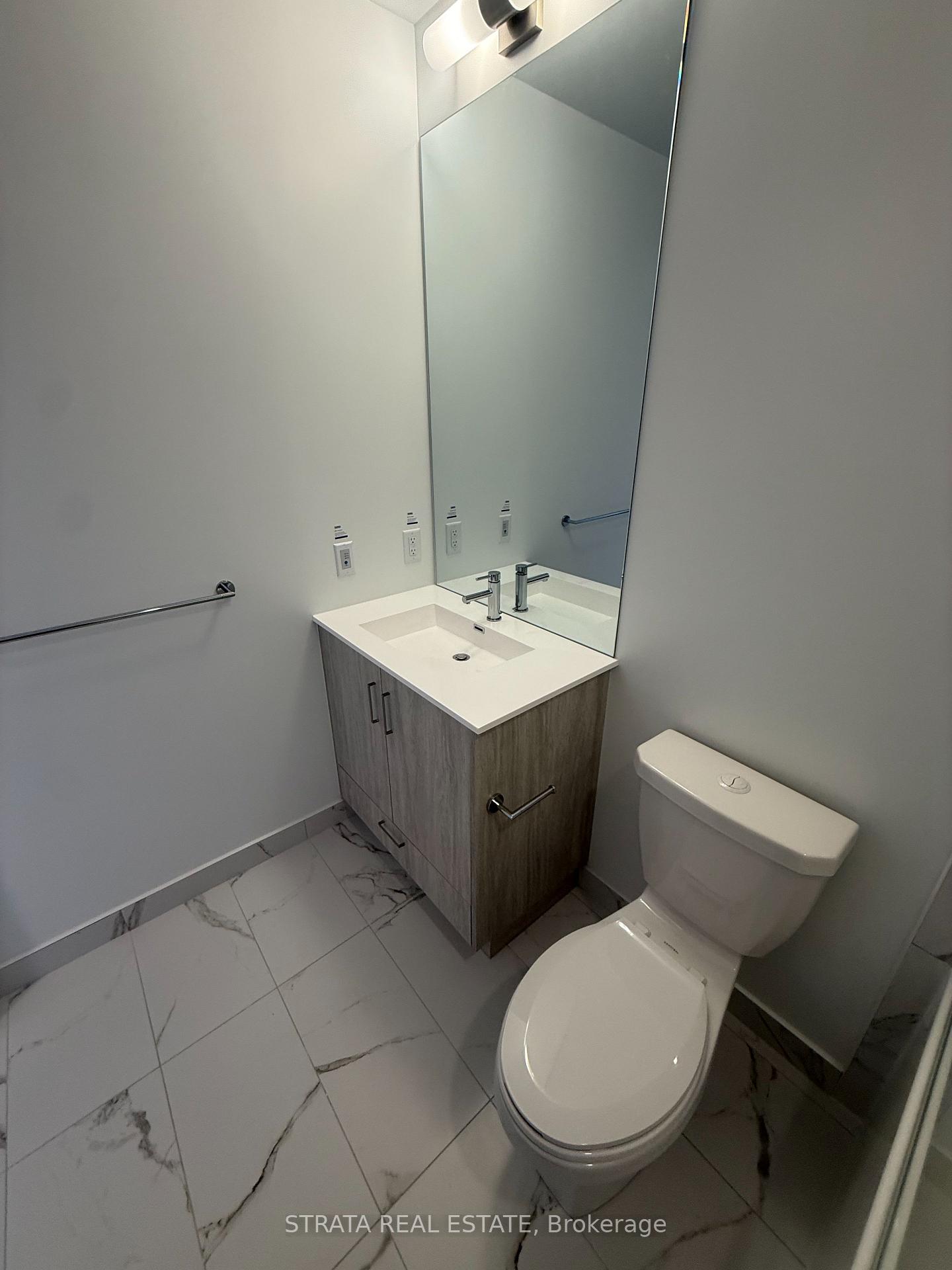 Photo 11 of Unit 2316, 180 Front Street E, Toronto, Moss Park — HOMEH