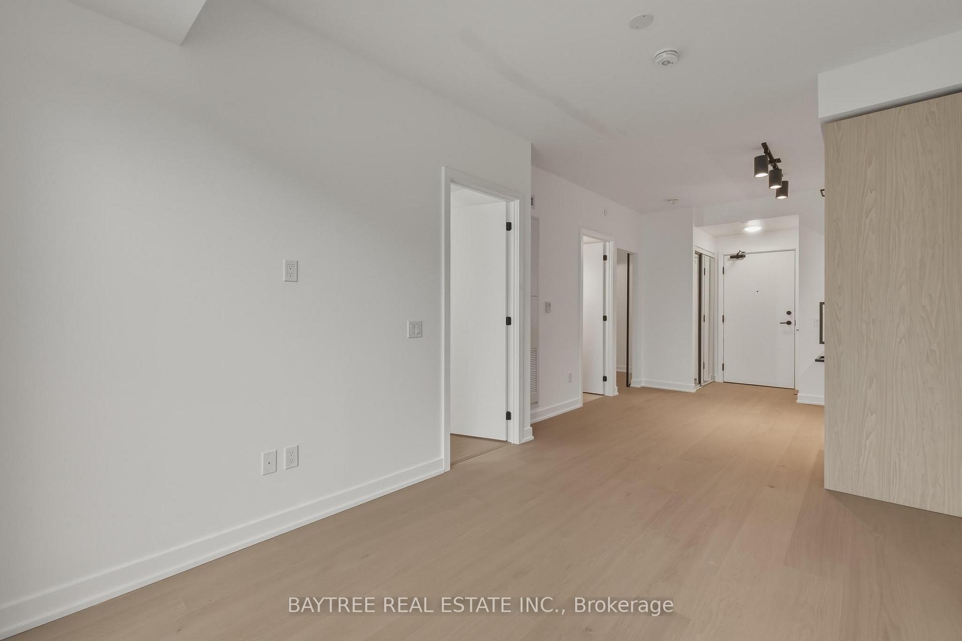Photo 8 of Unit 533, 91 Montclair Avenue, Toronto, Forest Hill South — HOMEH