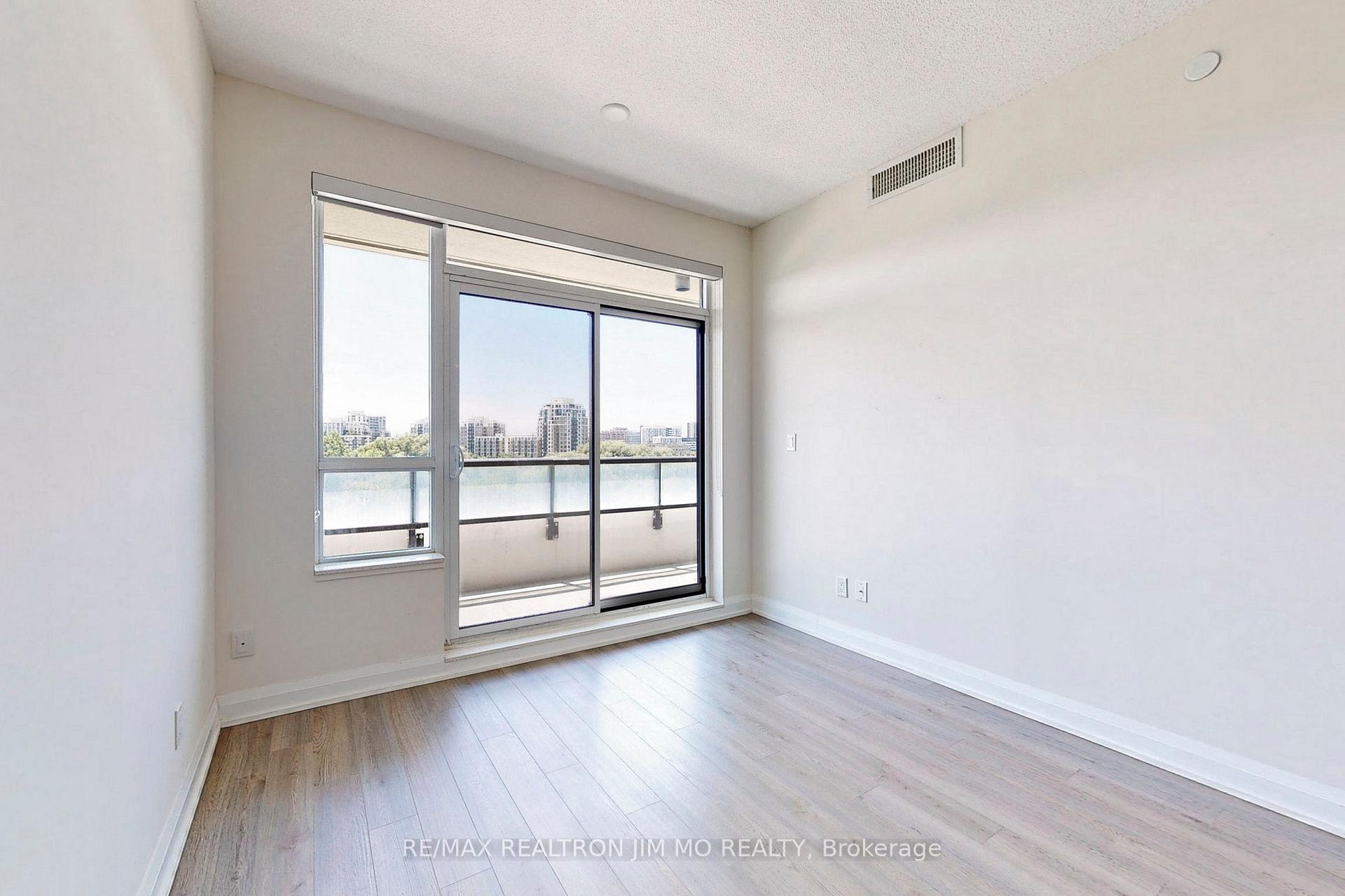Photo 12 of Unit 616, 15 Water Walk Drive, Markham, Unionville — HOMEH