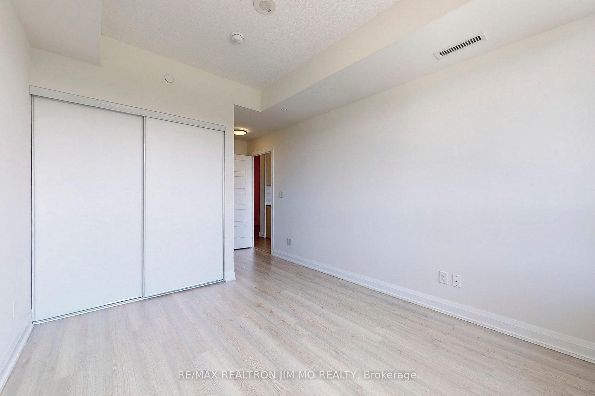 Photo 17 of Unit 616, 15 Water Walk Drive, Markham, Unionville — HOMEH