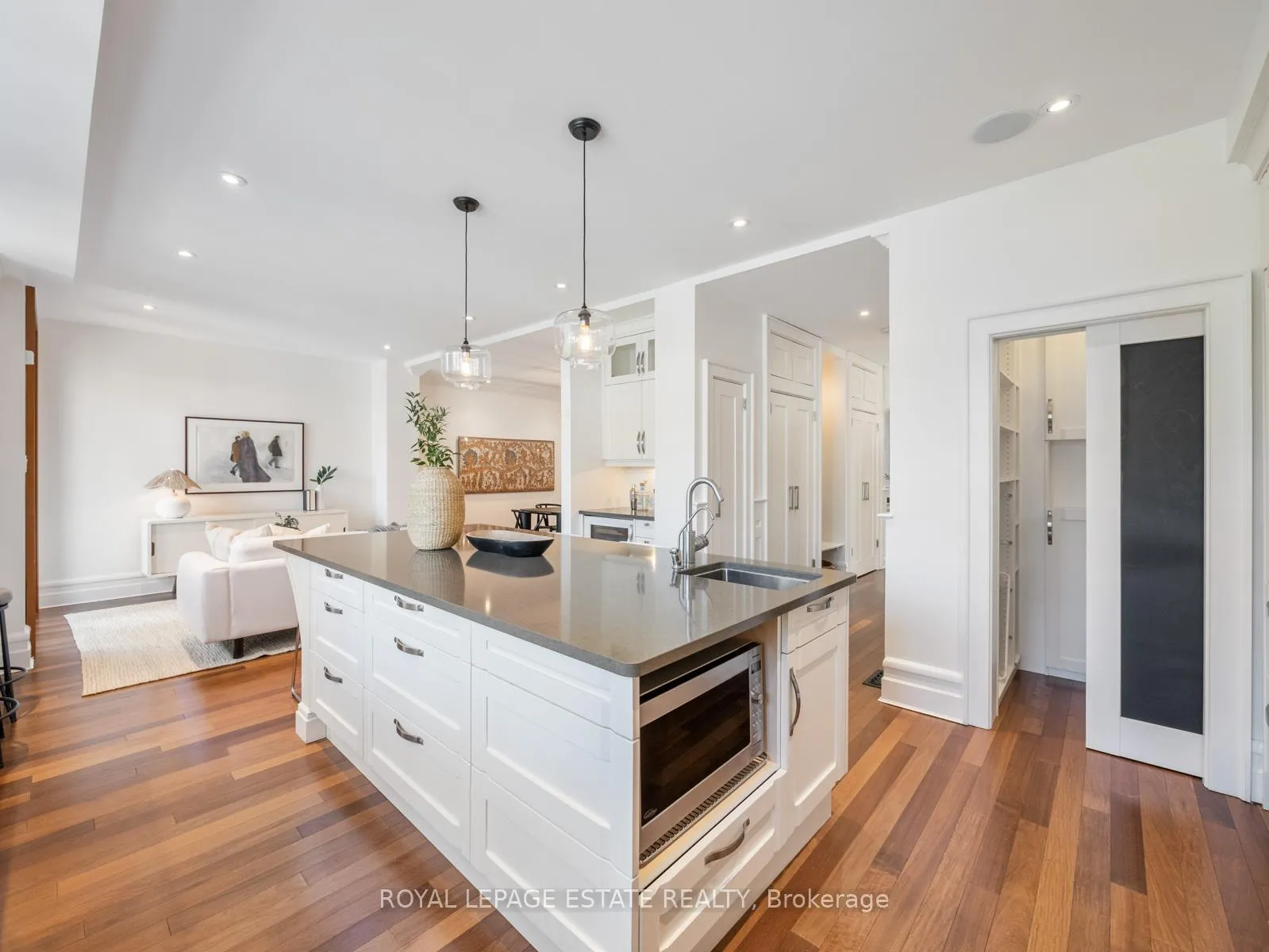 Photo 22 of 103 Silver Birch Avenue, Toronto, The Beaches — HOMEH