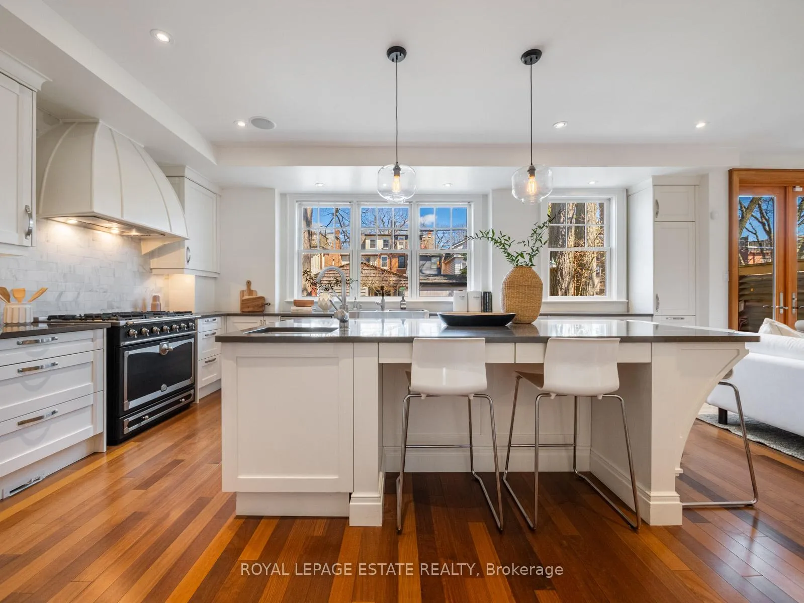 Photo 25 of 103 Silver Birch Avenue, Toronto, The Beaches — HOMEH