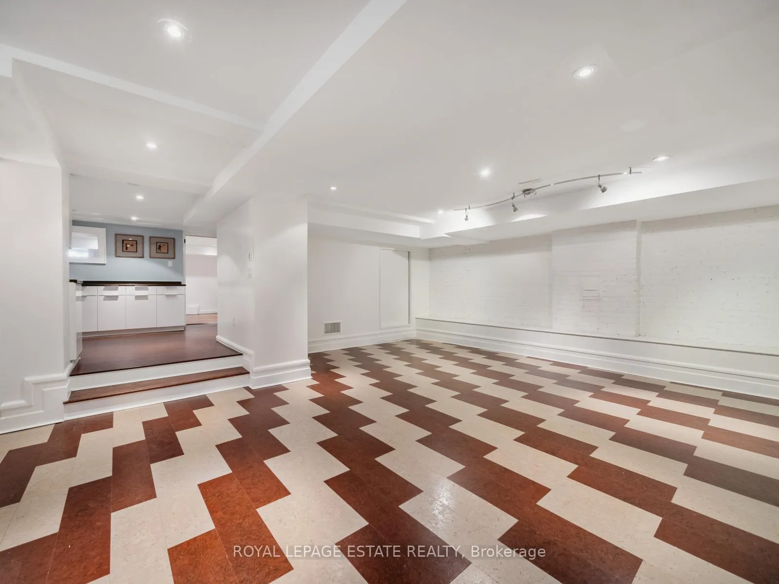 Photo 39 of 103 Silver Birch Avenue, Toronto, The Beaches — HOMEH