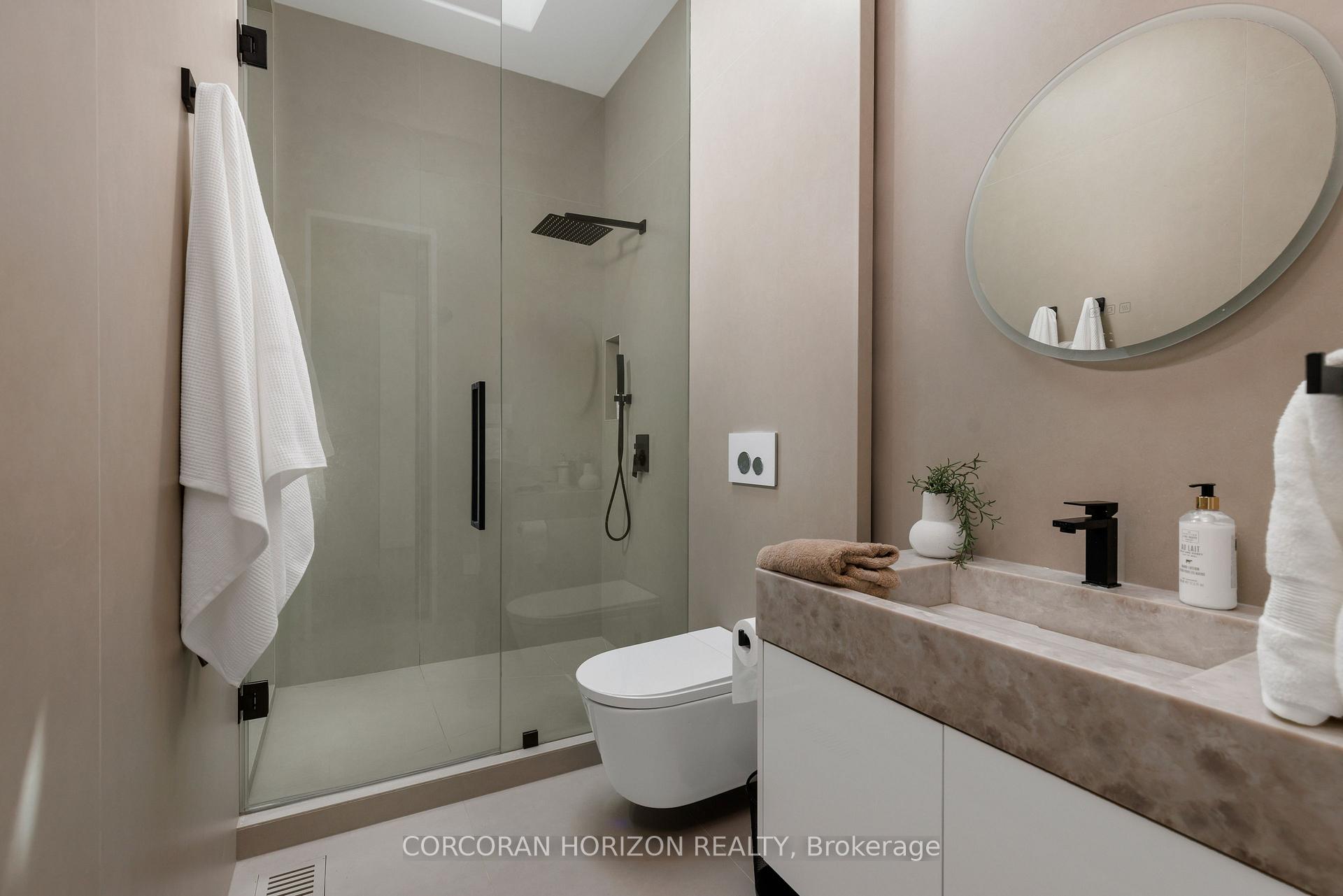 Photo 35 of 1277 Hillview Crescent, Oakville, Falgarwood — HOMEH