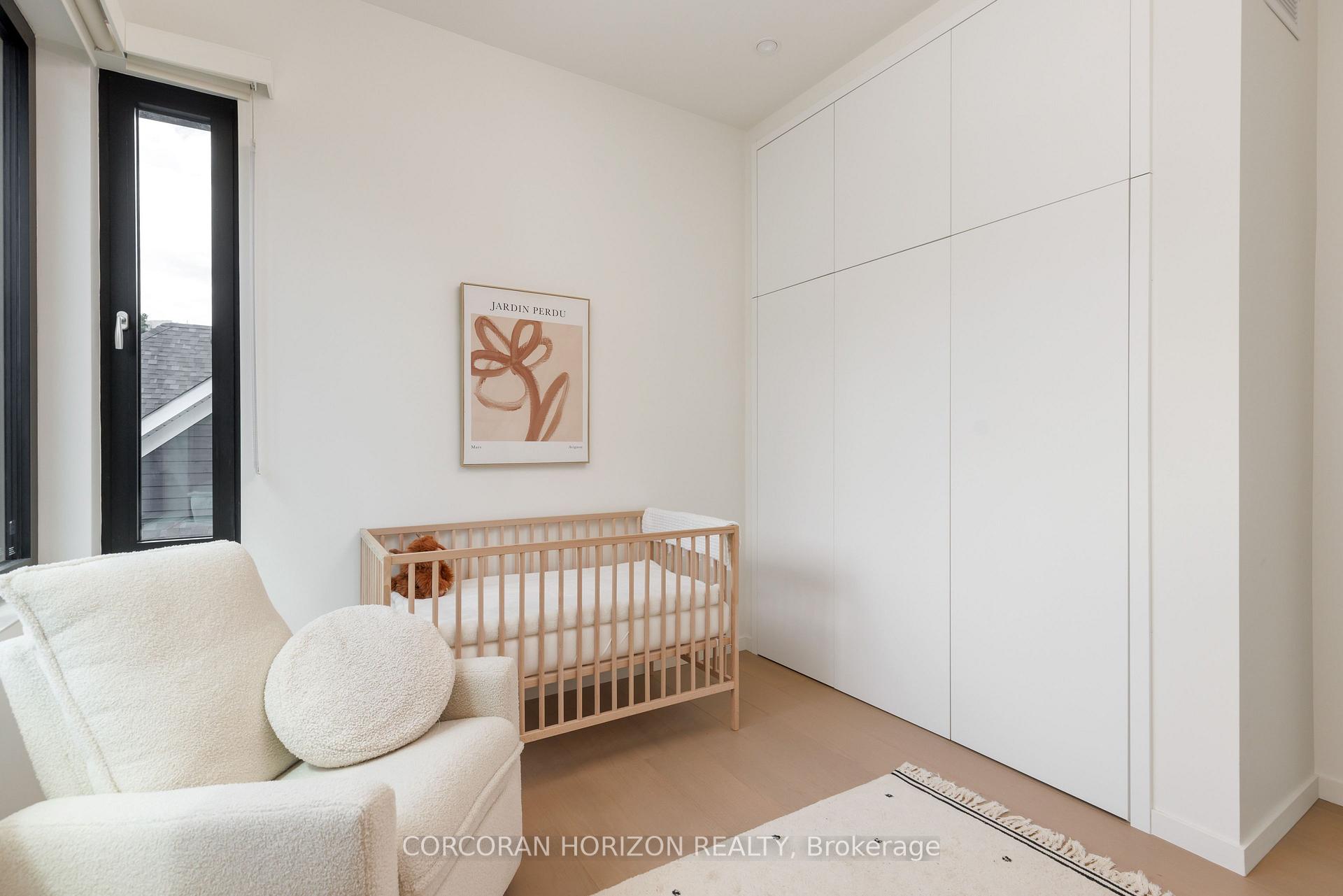 Photo 36 of 1277 Hillview Crescent, Oakville, Falgarwood — HOMEH