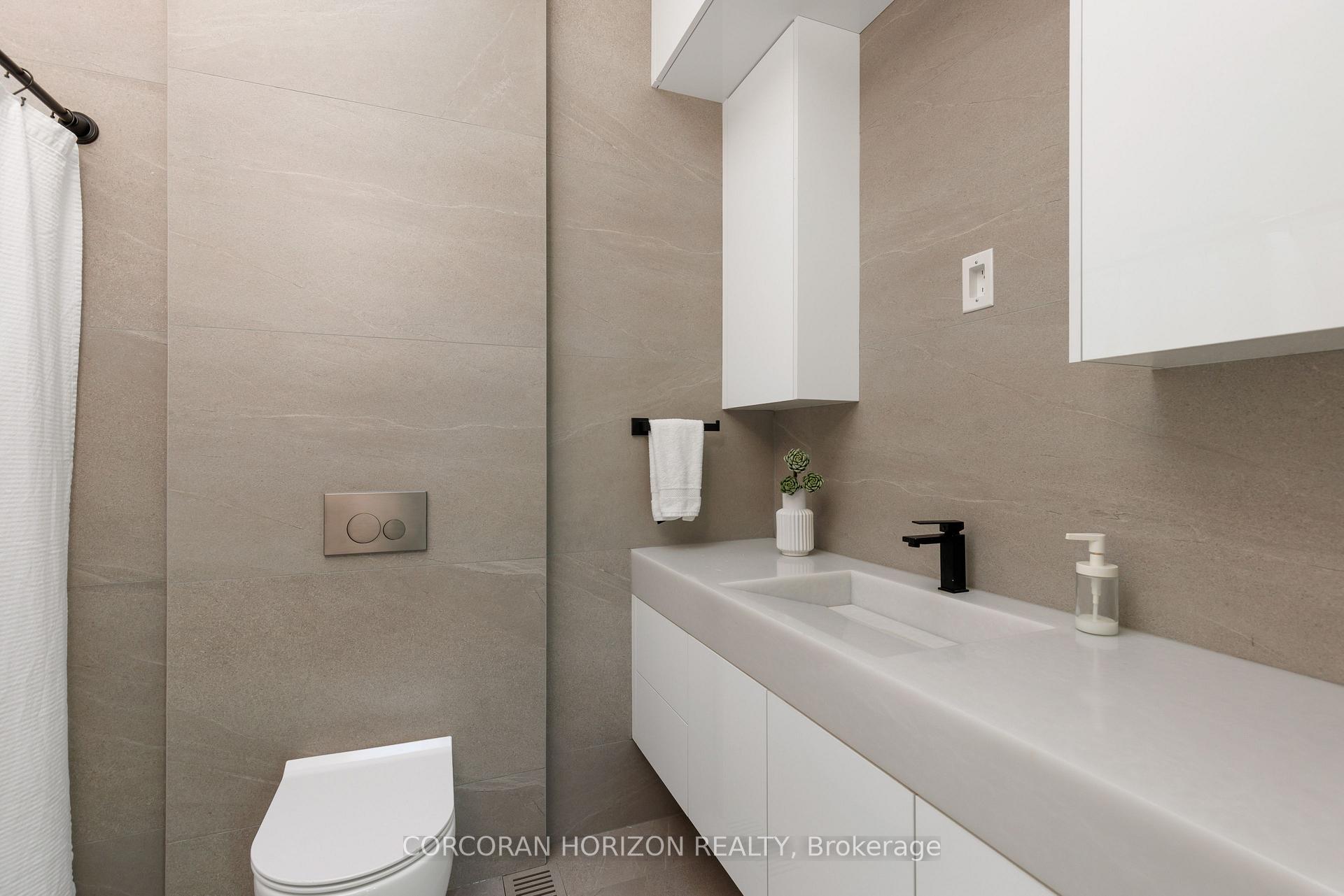 Photo 39 of 1277 Hillview Crescent, Oakville, Falgarwood — HOMEH