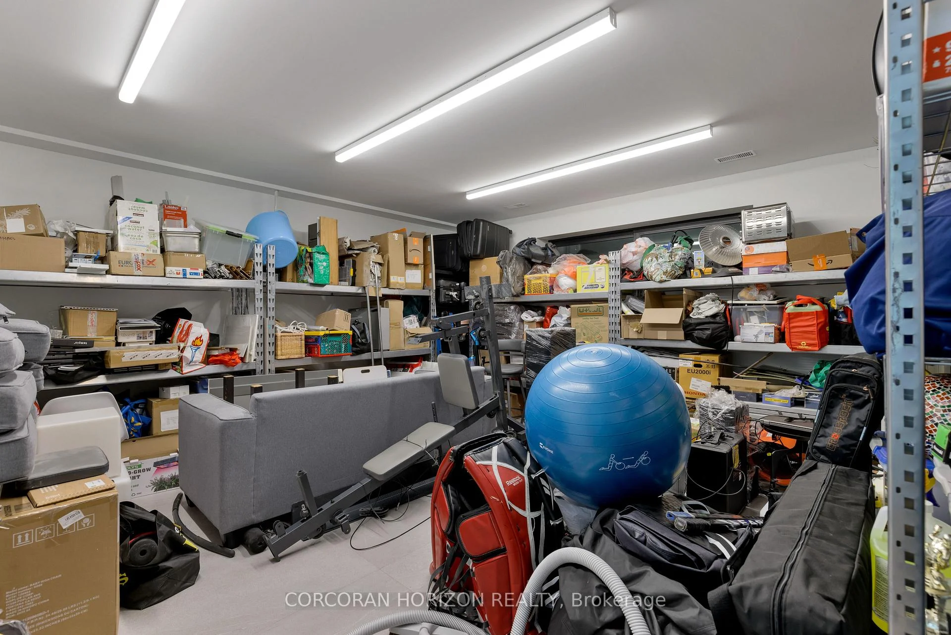 Photo 53 of 1277 Hillview Crescent, Oakville, Falgarwood — HOMEH