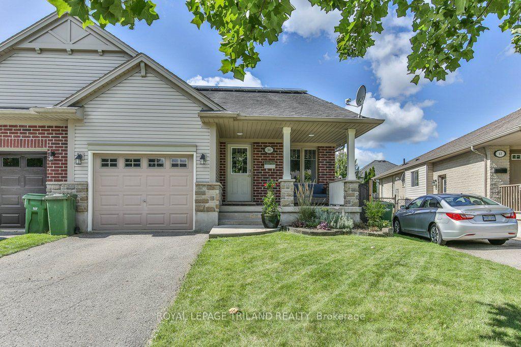 Photo of 14 Alderwood Court