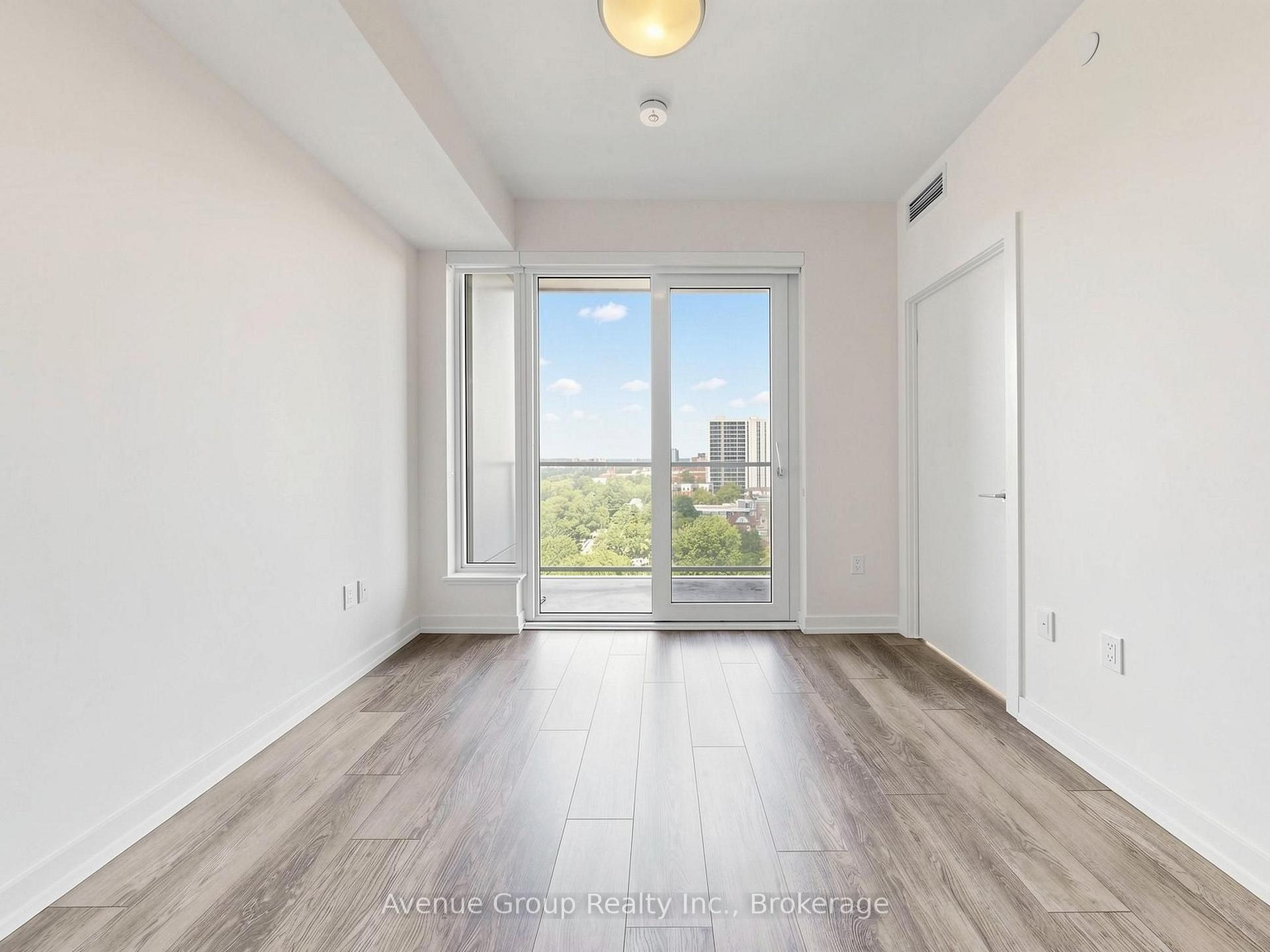 Photo 6 of Unit 1210, 15 Wellington Street S, Kitchener, Cherry Hill — HOMEH