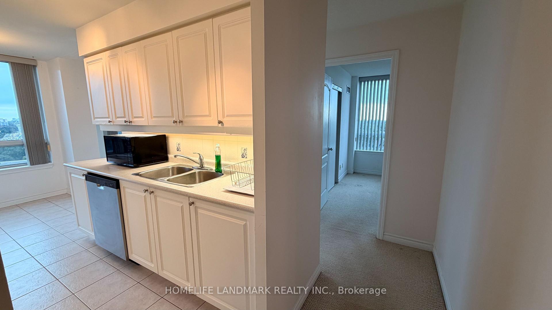 Photo 8 of Unit 908, 3 Rean Drive, North York, Bayview Village — HOMEH