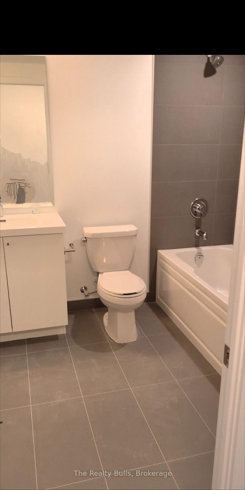 Photo 8 of Unit 2009, 2545 Simcoe Street, Oshawa, Windfields — HOMEH