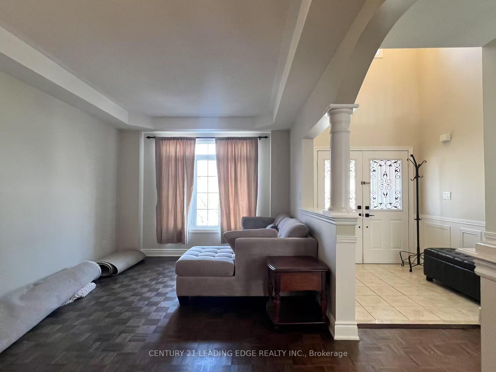Photo 7 of 491 Summeridge Drive, Vaughan, Patterson — HOMEH